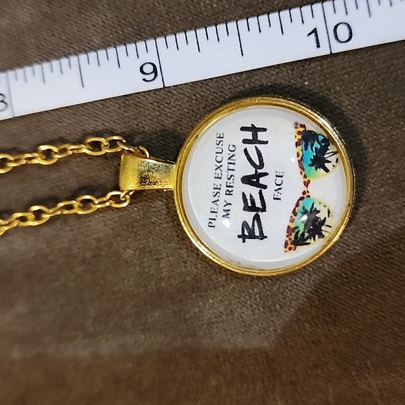 Bundle- Jewelery Inc Liz Claiborne Stunning Broach, Resting Beach Face & More - Picture 7 of 10